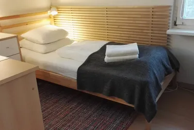 WG-Zimmer 1 - Studentenhaus Altstetten – möbliertes WG-Zimmer, 12 m², Altstetten, Kreis 9, Zürich