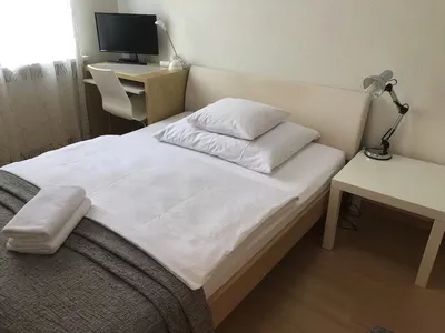 WG-Zimmer 2 - Studentenhaus Altstetten – möbliertes WG-Zimmer, 18 m², Altstetten, Kreis 9, Zürich