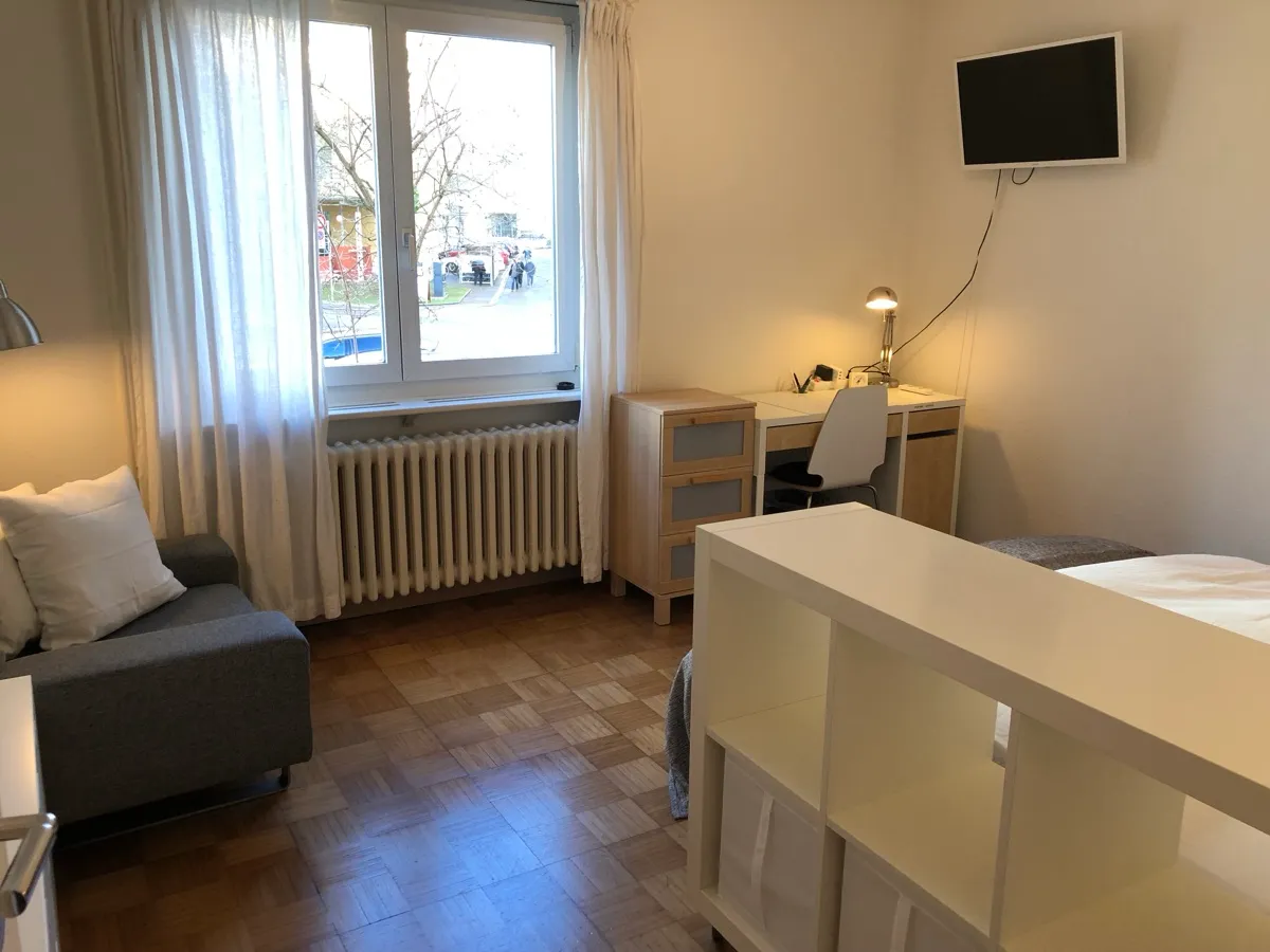 Möbliertes Studio Binz – Bild 1: möbliertes Studio, 38 m², Binz, Kreis 3, Zürich